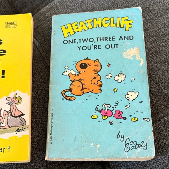 Vintage 1980s Comic Books - Picture 5 of 5